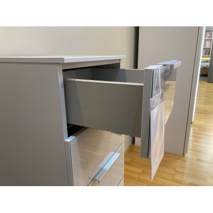 Espace 6 Drawer Narrow Chest Clearance