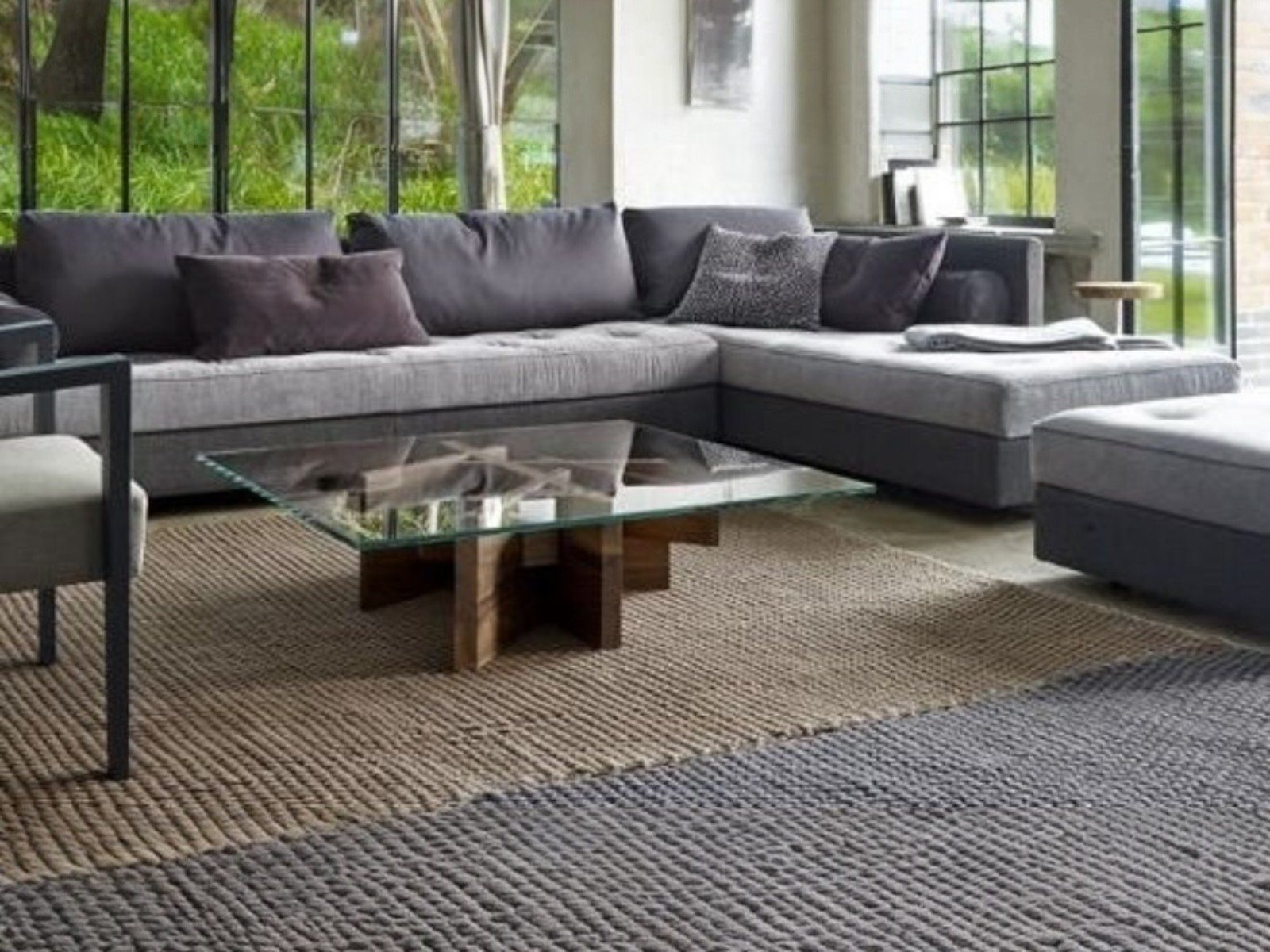 SQUARE LOW TABLE