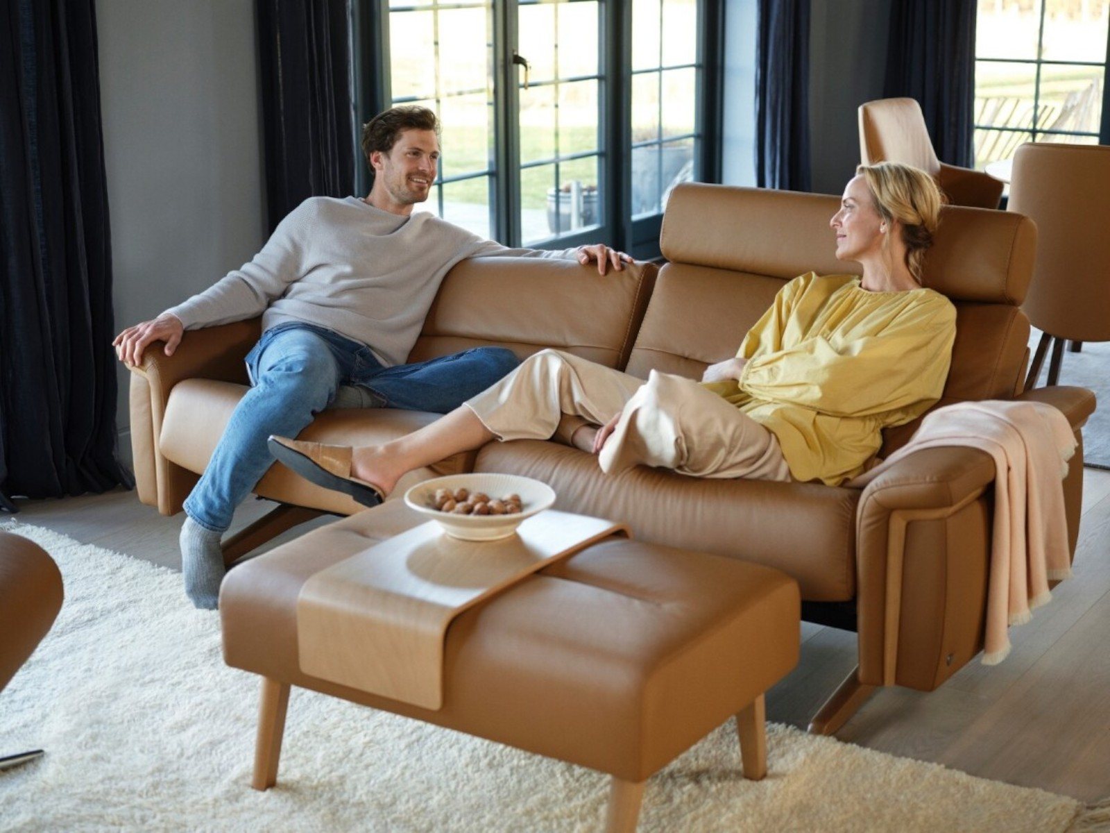 stressless-stella-2-seater-sofa-with-wooden-arm-beadle-crome-interiors