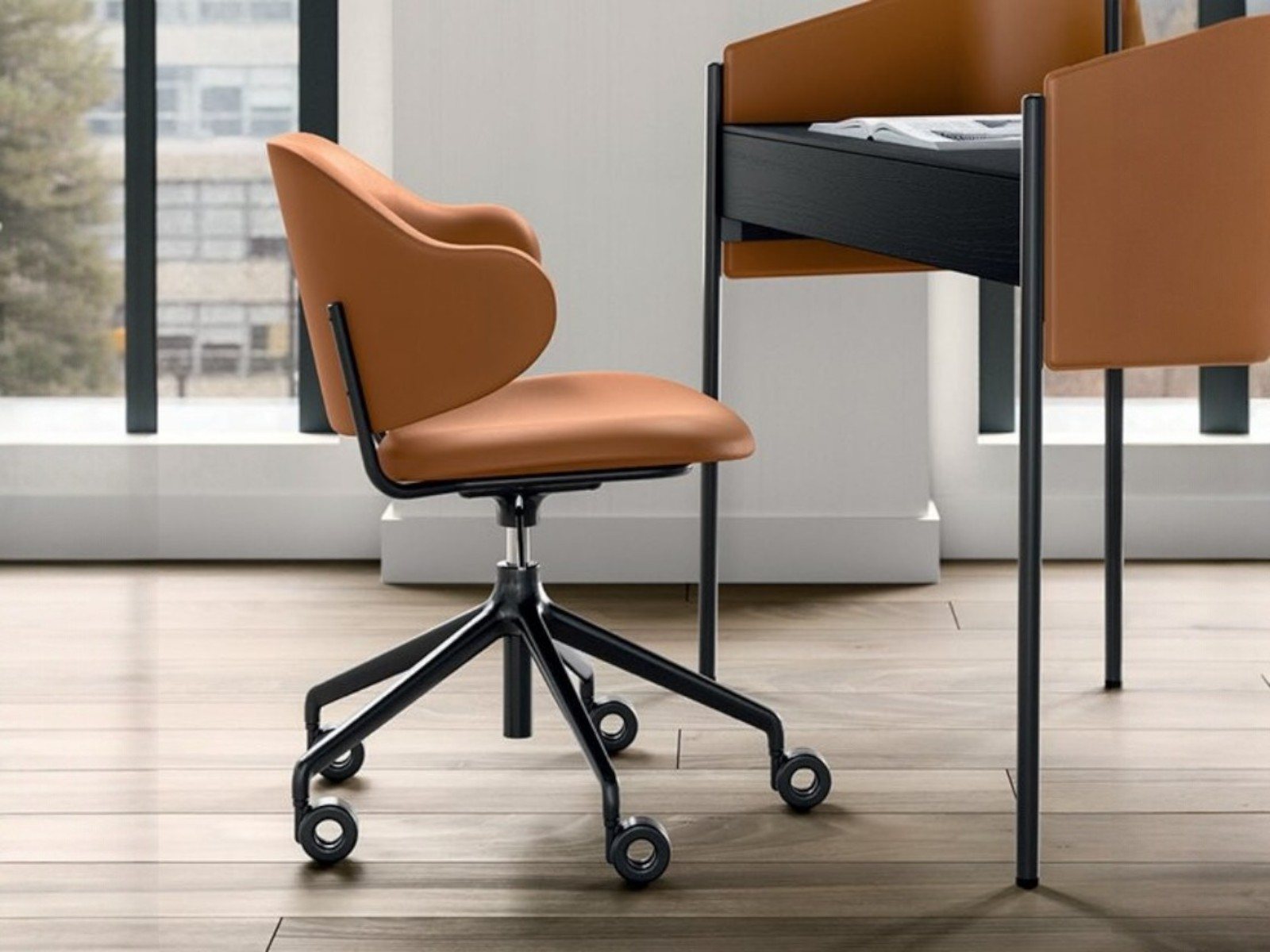 Holly Office Chair By Calligaris - Beadle Crome Interiors