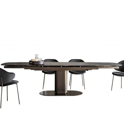 Cameo Extending Table By Calligaris