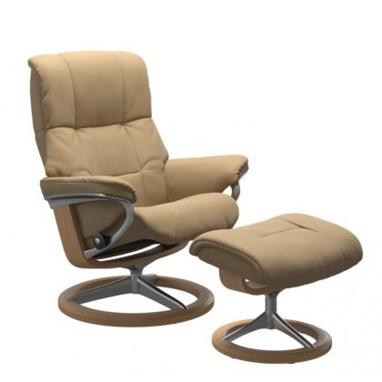 Stressless Quick Delivery Mayfair Medium Signature Base in Paloma Sand With An Oak Wood Base