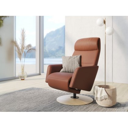 Stressless Scott Power Reclining Chair With Disc Base Stressless Scott Power Reclining Chair With Disc Base