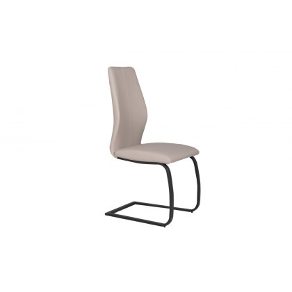 Arcalia Chair With Matt Black Base