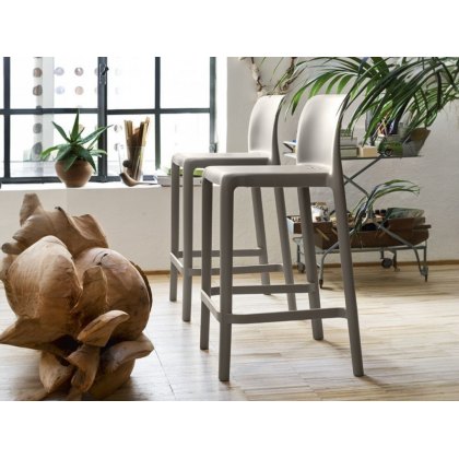 Bayo Small Outdoor Barstool By Connubia Bayo Small Outdoor Barstool By Connubia