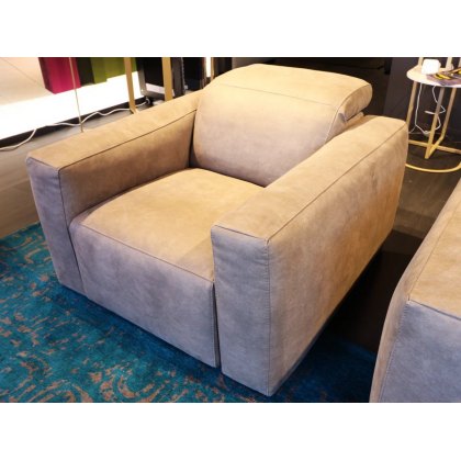 Alessa Armchair Alessa Armchair