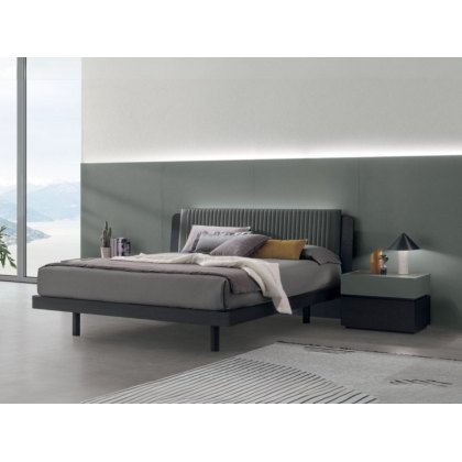 Roxy Bed Roxy Bed