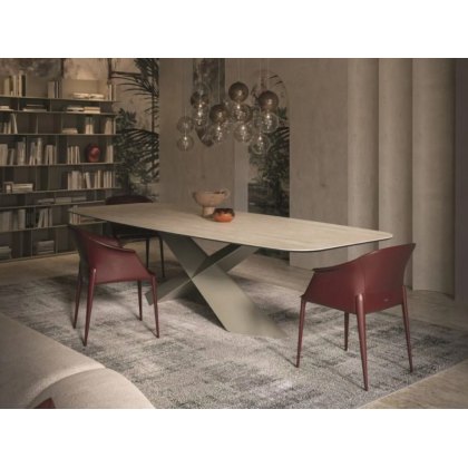 Tyron Keramik Table Quick Ship With A Colosseo Top By Cattelan italia Tyron Keramik Table Quick Ship With A Colosseo Top By Cattelan italia