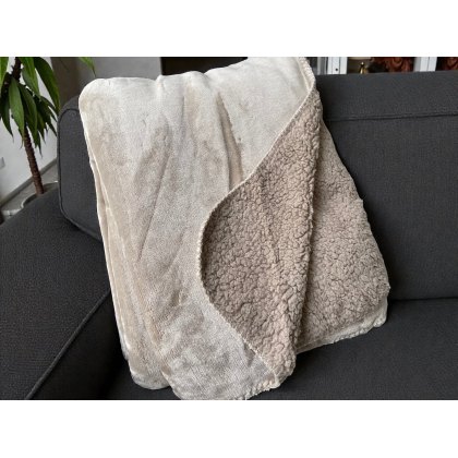 Cosy Taupe Throw Cosy Taupe Throw