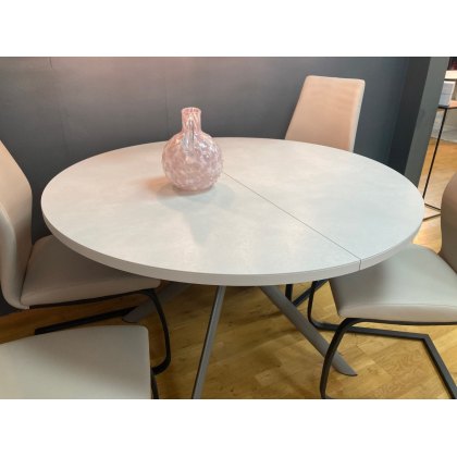 Calligaris Connubia Giove Extending Table and Four Arcalia Dining Chairs Clearance