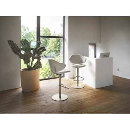 Holly CS2231 Bar Stool Holly CS2231 Bar Stool