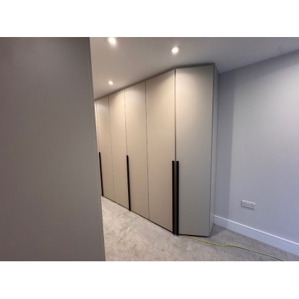 Paralelle Built in Wardrobes