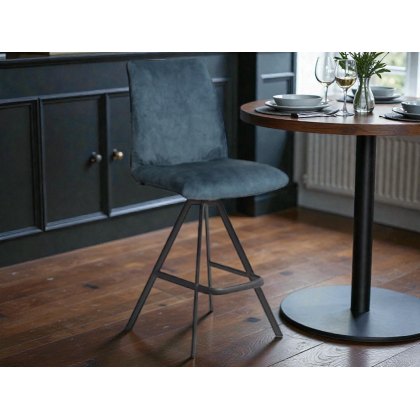 Don Bar Stool By Venjakob