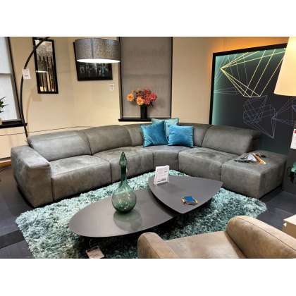 Alessa Corner Sofa with 1 Electric Recliner & Home Cinema Kit Clearance