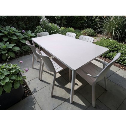 Piave Table and Tiberina Bistrot Chairs Piave Table and Tiberina Bistrot Chairs