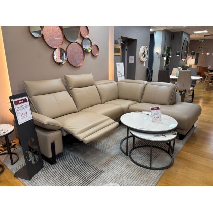 Sereno Corner Sofa with 1 Electric Recliner Clearance