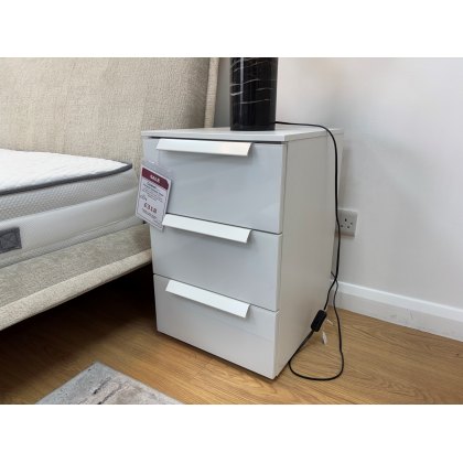 Comet 3 Drawer Bedside Chest Alpine White Clearance Comet 3 Drawer Bedside Chest Alpine White Clearance