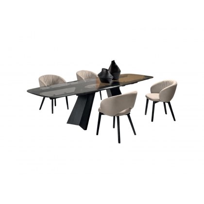Icaro Extending Glass Top Table By Calligaris