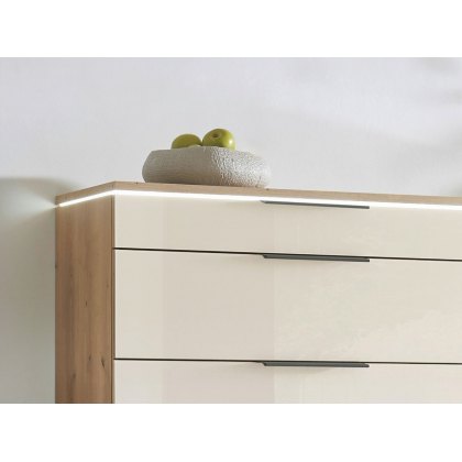 Como Chest of drawers