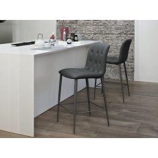Kuga Low Bar Stool
