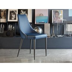 Clara Chair With Metal Legs