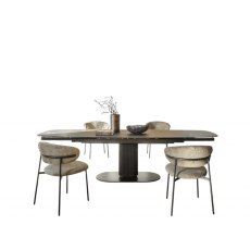 Cameo Made To Order Extendable Dining Table By Calligaris