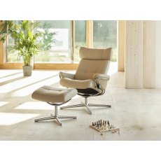 Stressless Berlin Adjustable Headrest Recliner Stressless Berlin Adjustable Headrest Recliner