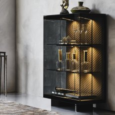 Boutique Alta Display Case By Cattelan Italia