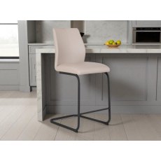 Arcalia Bar Stool With Matt Black Base Arcalia Bar Stool With Matt Black Base