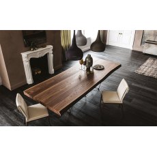 Gordon Deep Wood Table By Cattelan Italia