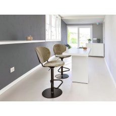 Ines CS2228 Gas Lift Bar Stool By Calligaris