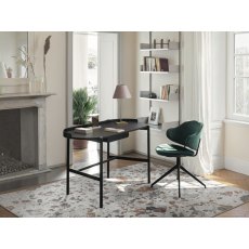 Holly Made To Order  Swivel Chair By Calligaris