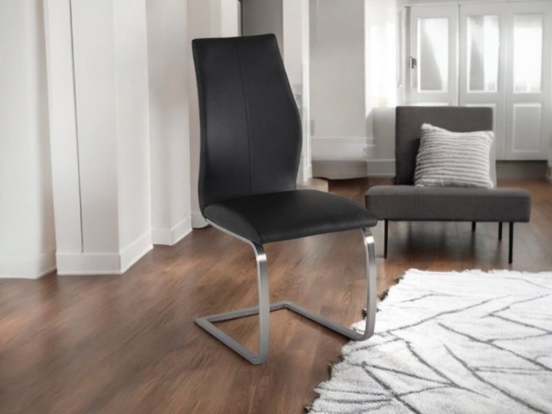 Beadle Crome Interiors Arcalia chair with brushed steel base