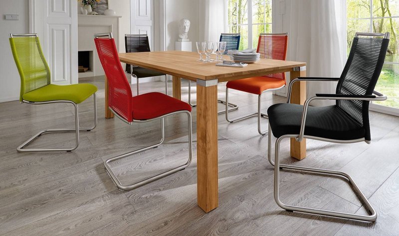 Venjakob Venjakob Multi Flex Dining Table in a Solid Wood Finish