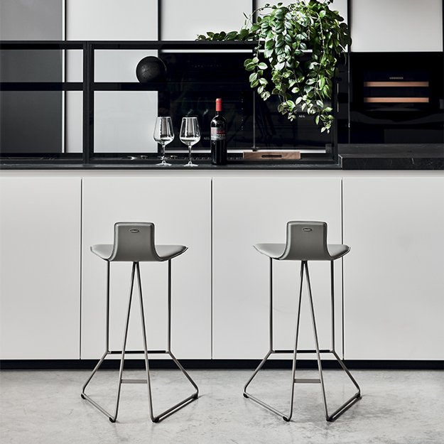 Pepe Bar Stool By Cattelan Italia - Beadle Crome Interiors