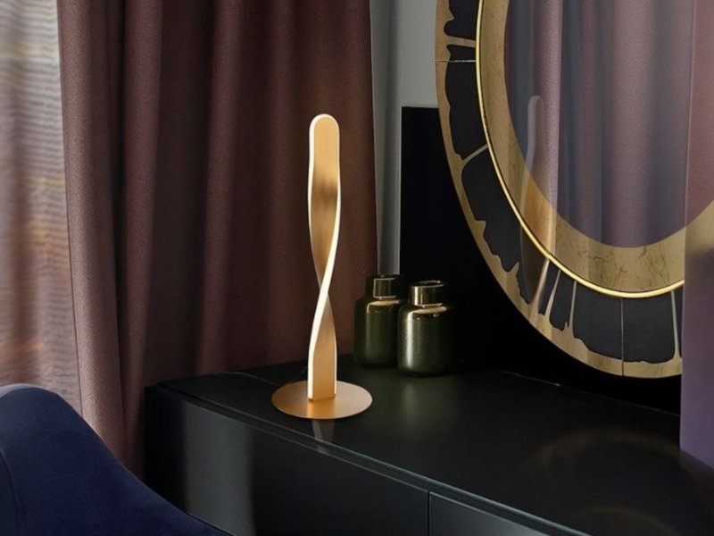 Beadle Crome Interiors Troy Table Lamp