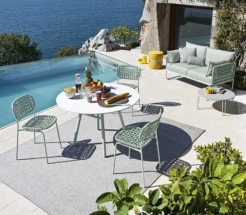 Yo! CB4812 FD 120 E Round Outdoor Table By Connubia - Beadle Crome