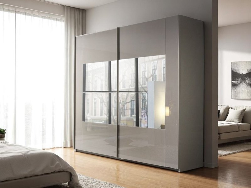 Beadle Crome Interiors Comet Sliding Door 4 Wardrobes