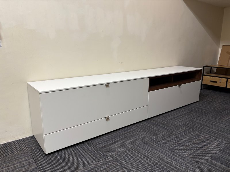 Beadle Crome Interiors Special Offers Andiamo Home H144 Lowboard Clearance