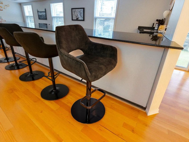 Beadle Crome Interiors Ivy Bar Stool