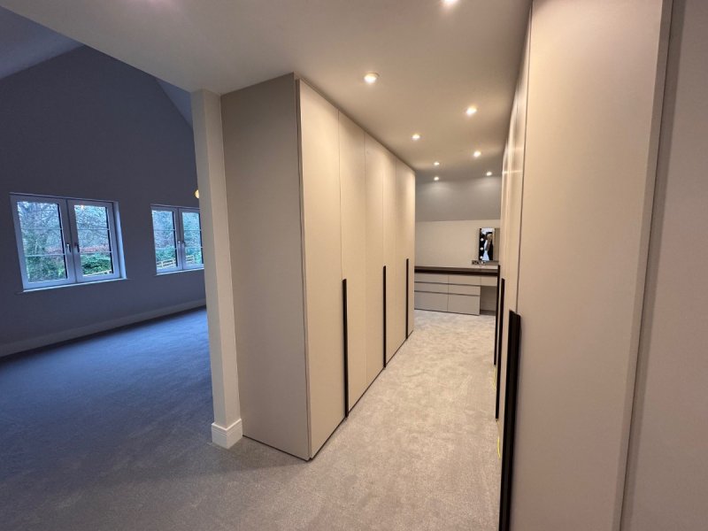 Beadle Crome Interiors Paralelle Built in Wardrobes