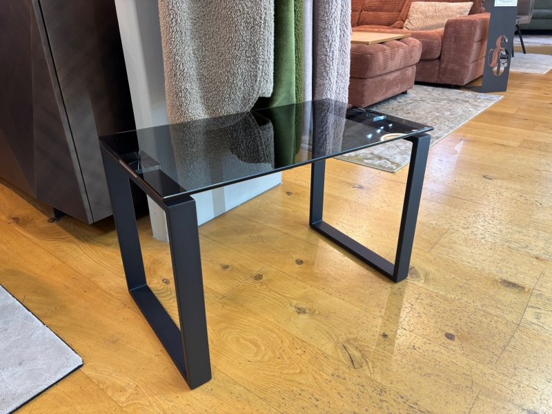 Beadle Crome Interiors Special Offers Oblo Lamp Table Clearance