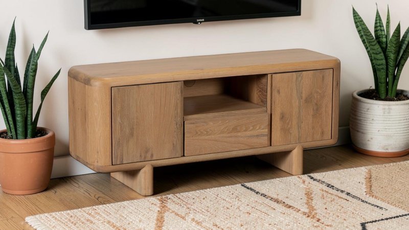 Beadle Crome Interiors Oakley TV Unit