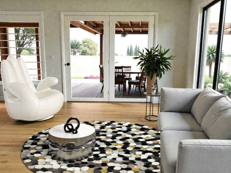 Beadle Crome Interiors Palma Swivel Armchair