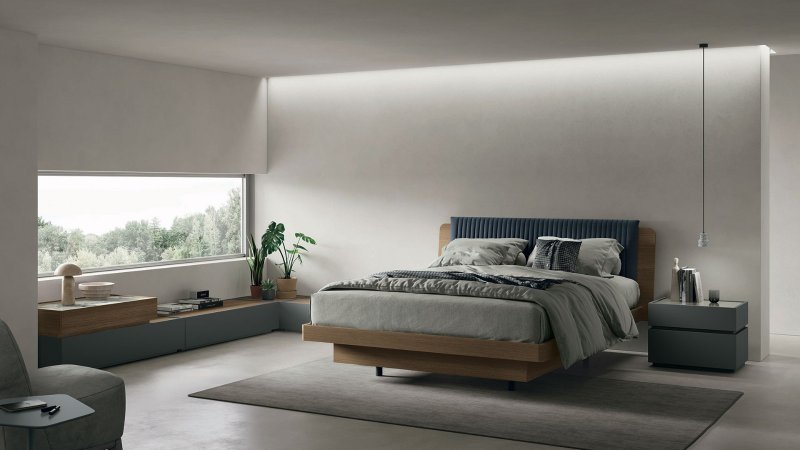 Beadle Crome Interiors Roxy Storage Bed On Legs