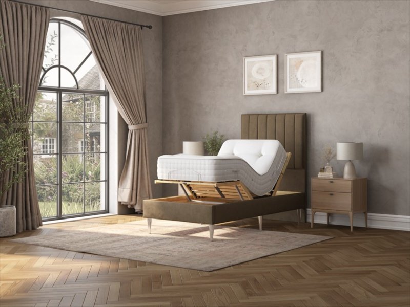Beadle Crome Interiors Jensen Electrically Adjustable Divan Bed Set