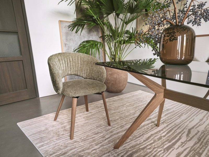 Calligaris Anime Swivel Chair With Wooden Legs Made To Order By Calligaris