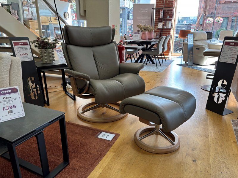 Beadle Crome Interiors Special Offers Stressless Magic (L) Chair and Stool Clearance